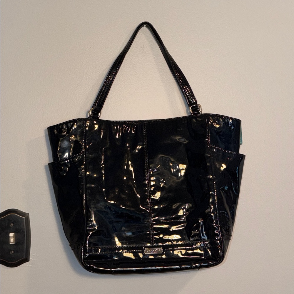 Coach ladies black patent leather tote. Green lining. F24893.